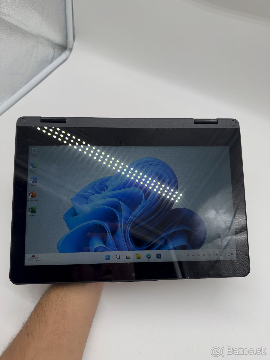 Notebook,Windows tablet 2V1 Lenovo,2.6ghz/4GB,SSD 128gb, 8h - 9