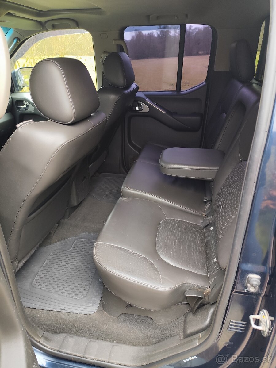 Nissan Navara D40 - 9