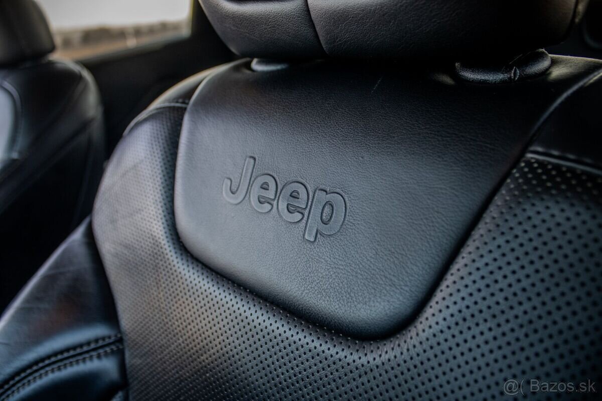 Jeep Cherokee 2.2 TD Overland AWD - 9