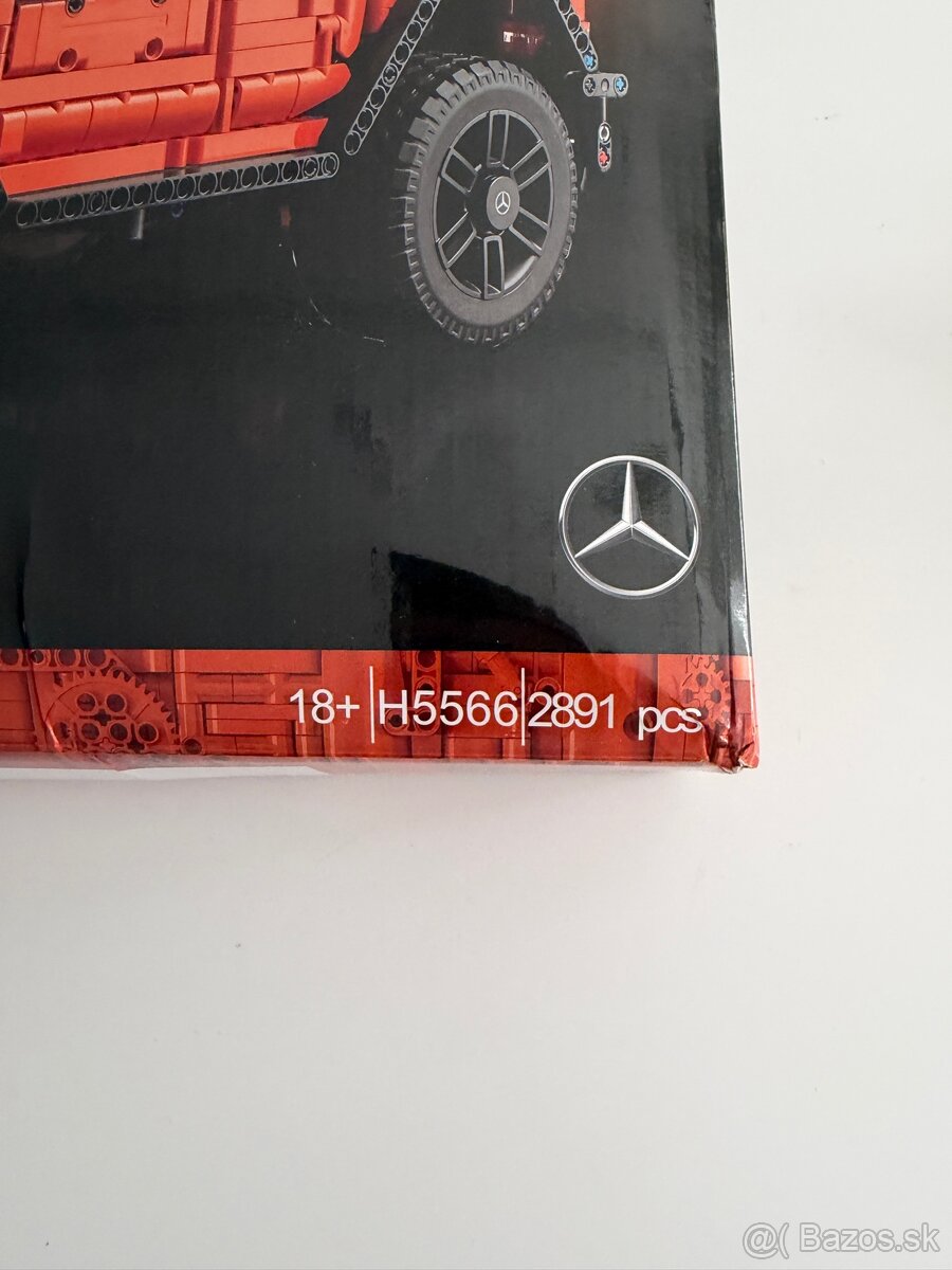 LEGO Technic Mercedes Benz G500 - 9