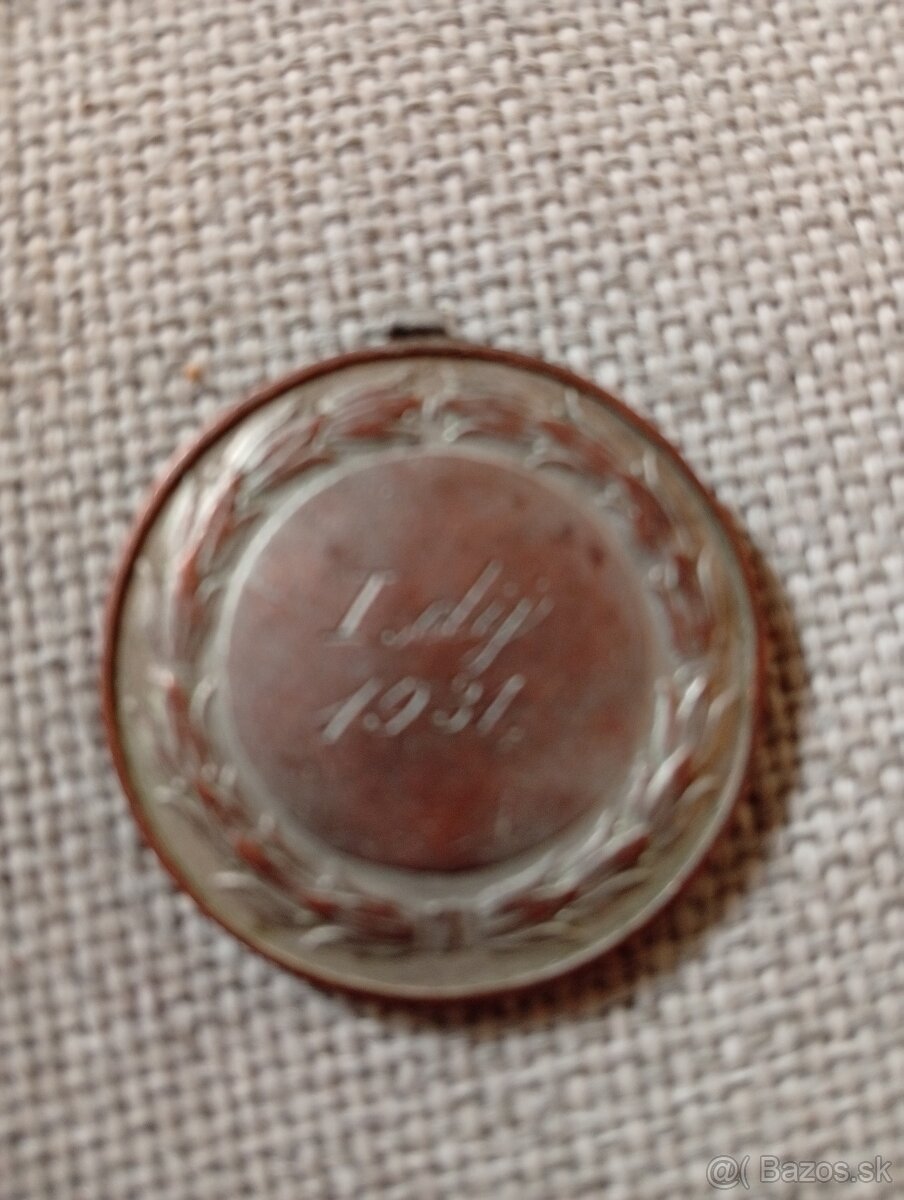 Mince a medailí - 9