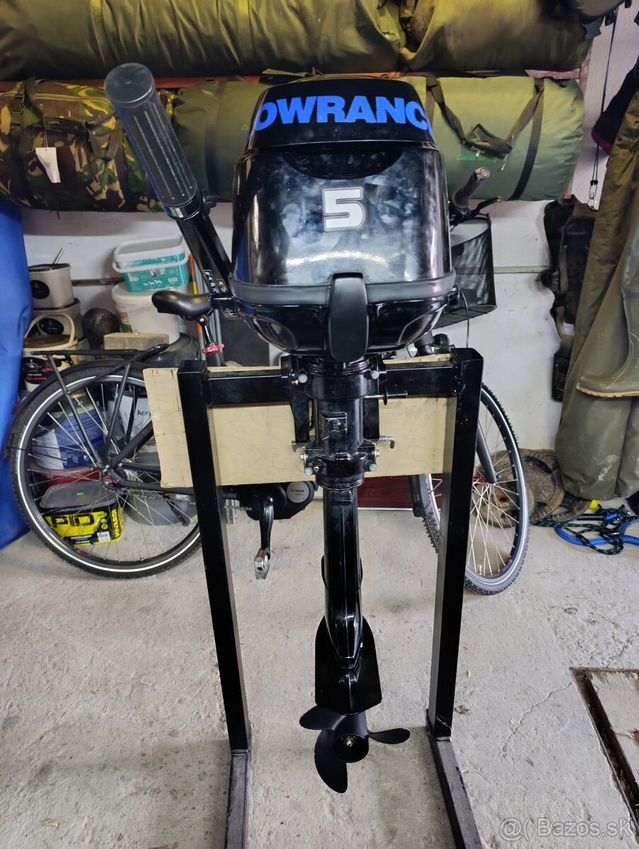 Predám 100 % lodný motor MERCURY v záruke. - 9