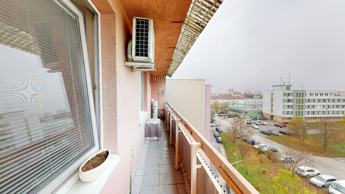 3 izb byt v Galante Revolučna stvrt centrum . - 9