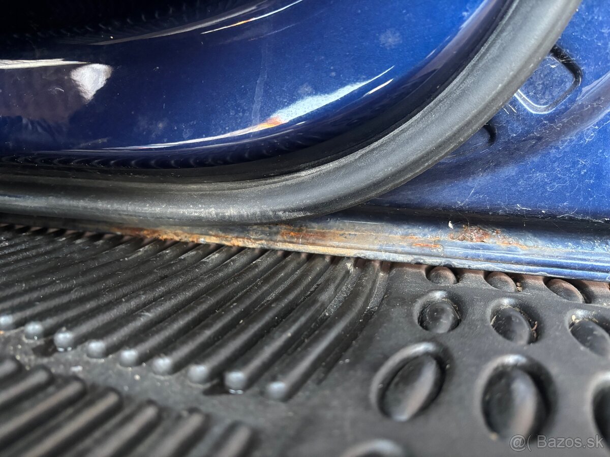 Vw touran predné dvere - 9