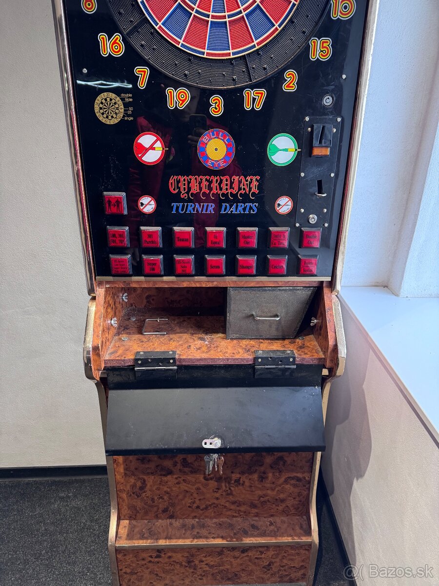 Šípkový automat, elektronicky terč na šípky - 9