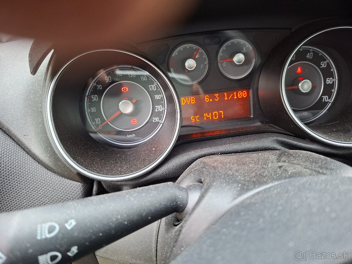 Fiat Punto evo 2012 - 9