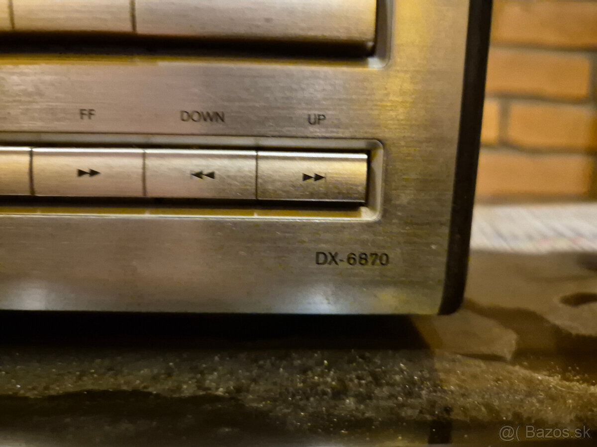 Onkyo Integra Tuner + CD - 9