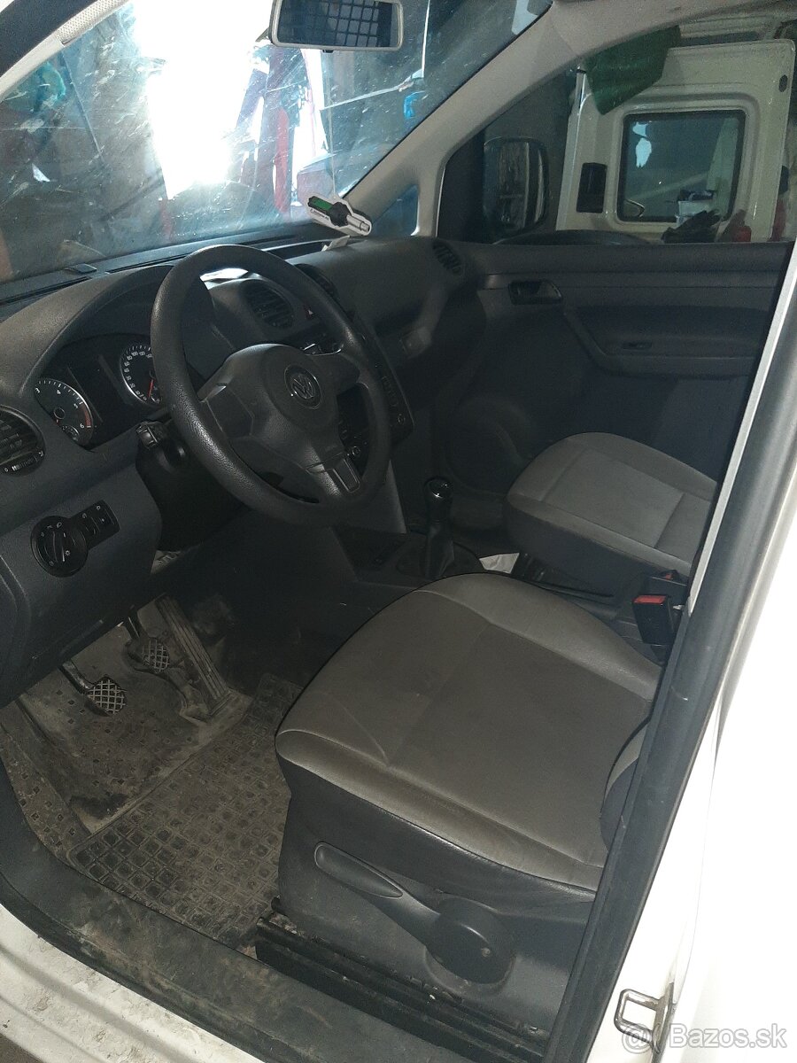 Vw Caddy 1.6 TDi 75kW - 9
