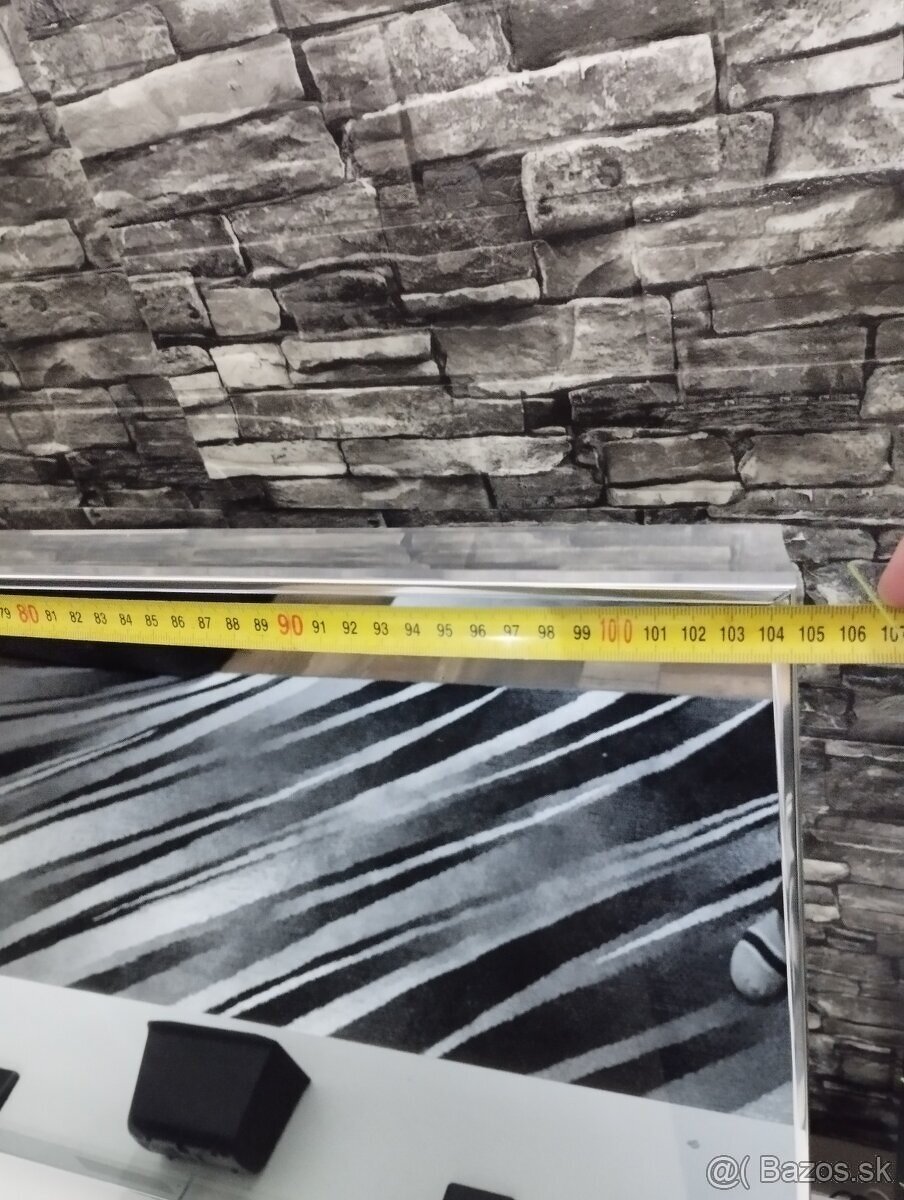 Monitor Full HD - - 9