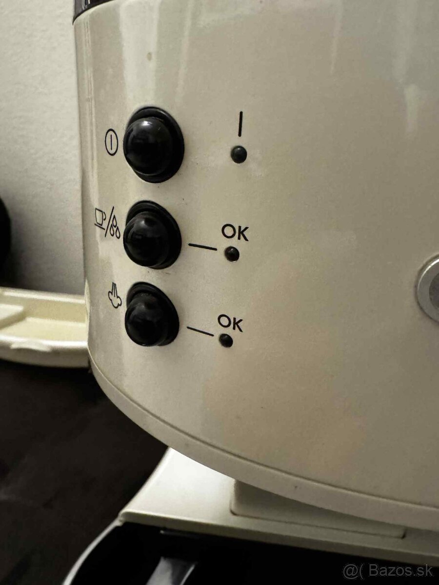 Pákový kávovar Delonghi - 9