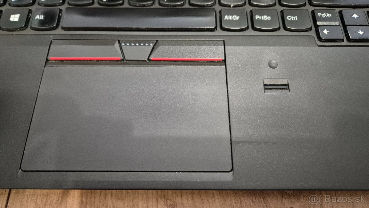 Lenovo ThinkPad E550 - 9