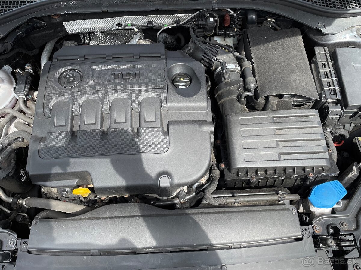 PREDÁM SUPERB 3 2.0 tdi 110kw - 9