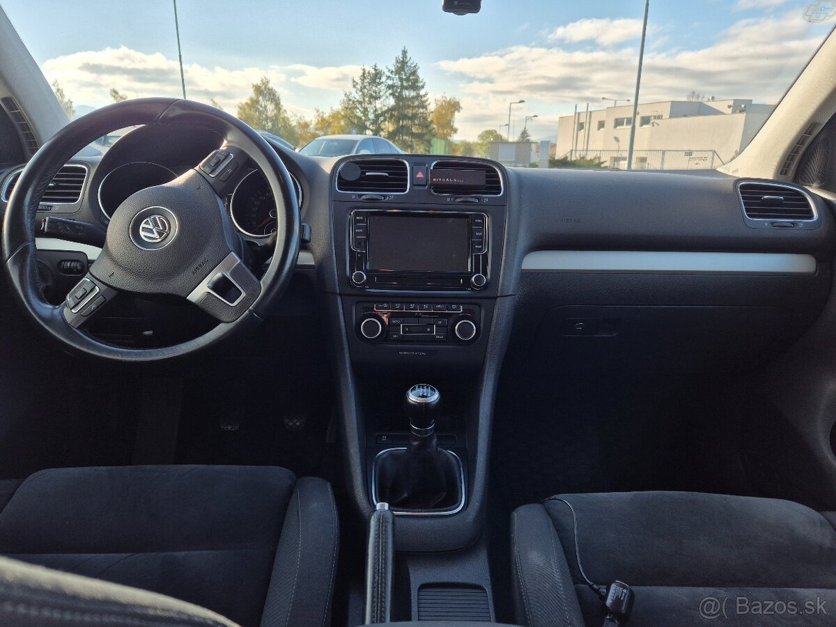 Volkswagen Golf 6 2.0 TDI 4MOTION - 9