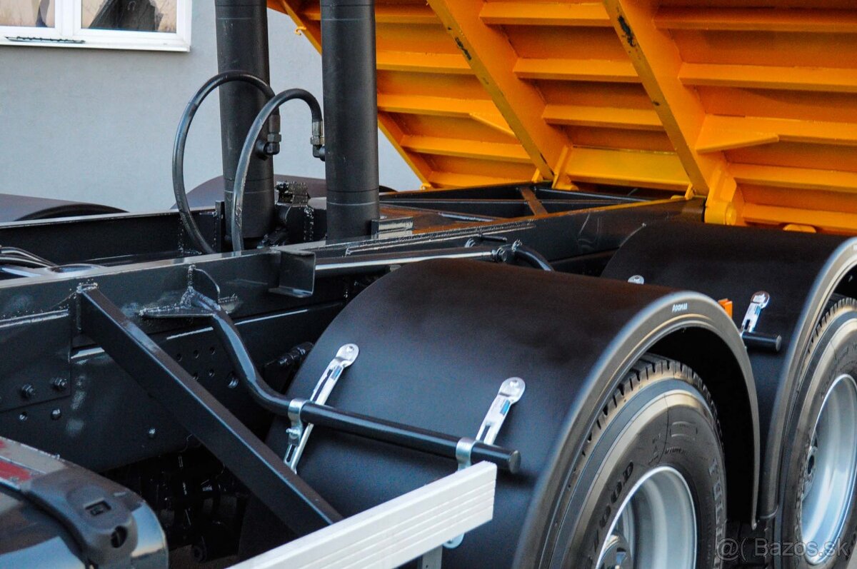 SCANIA P380 6X4 SKLÁPAČ / VYKLÁPAČ + HYDRAULICKÁ RUKA EURO4 - 9