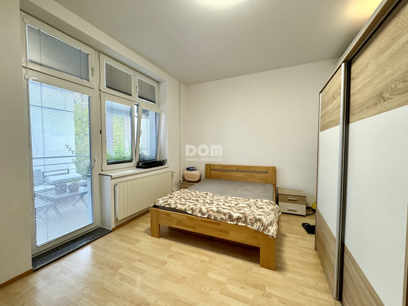 rkDOM |Na prenájom 3-izbový byt v centre mesta Žilina na - 9