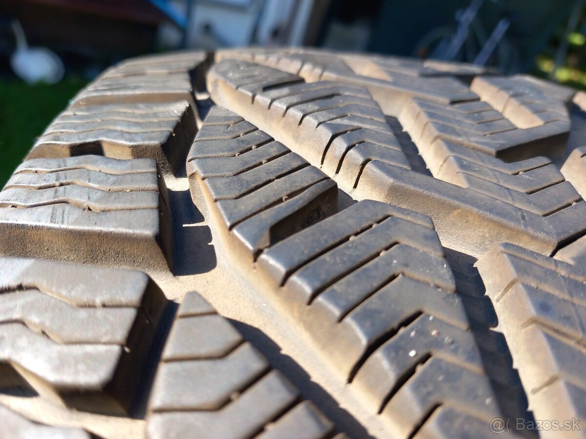 225/45 r17 zimne pneumatiky - 9
