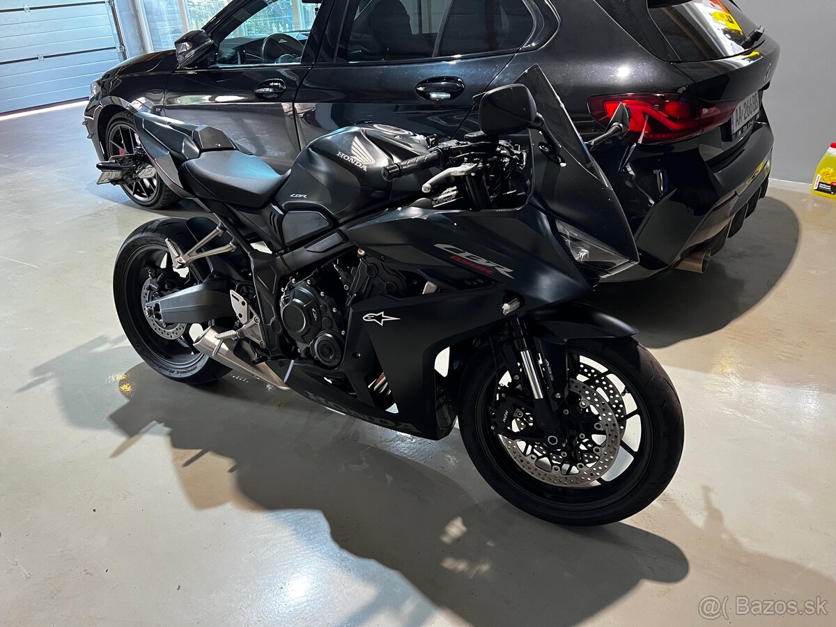 Honda CBR650 R - 9