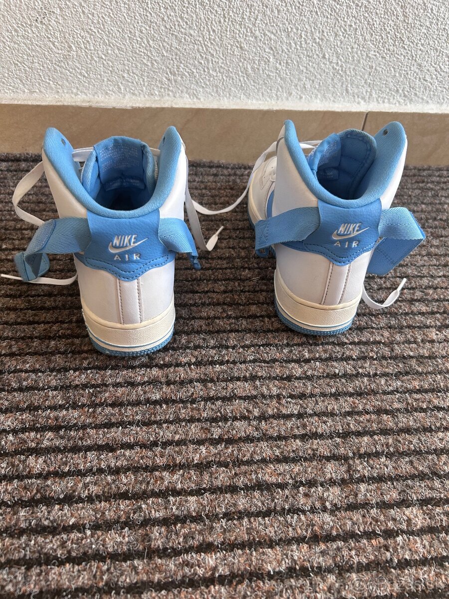 Nike Air Force 1 WMNS - 9