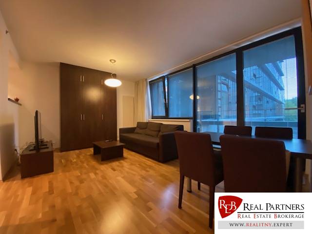 Prenájom 2 izbový byt, 58 m2,River park,Dvořákovo nábrežie,S - 9