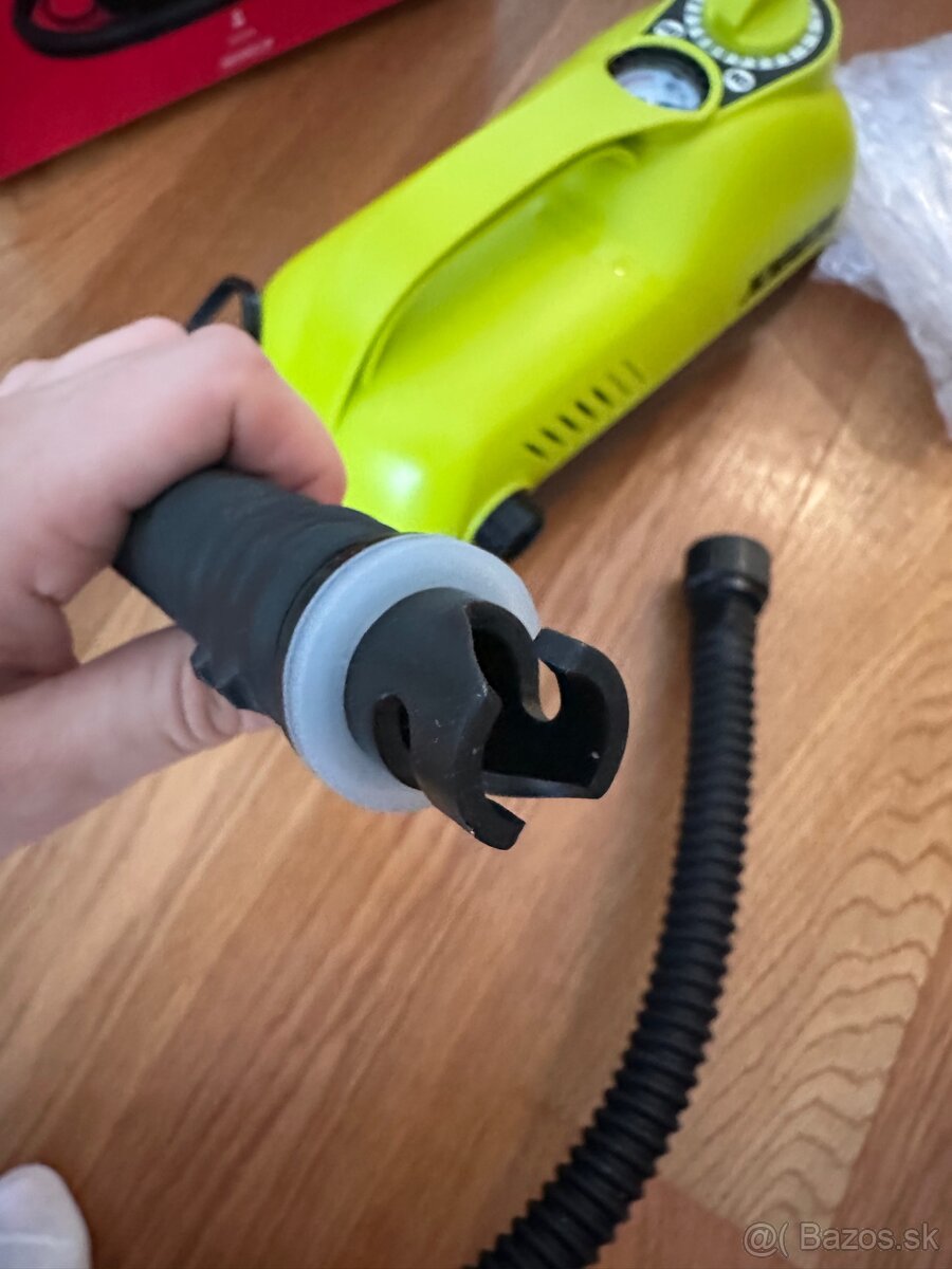 Jobe pumpa na paddleboard a člny - 9