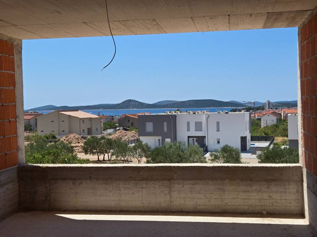 CHORVÁTSKO - Apartmány v tichej časti (S1) - VODICE, ŠIBENIK - 9