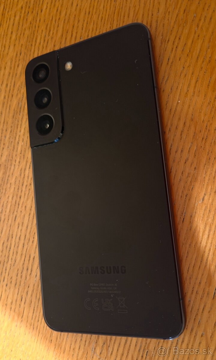 PREDÁM SAMSUNG GALAXY S22 - 9