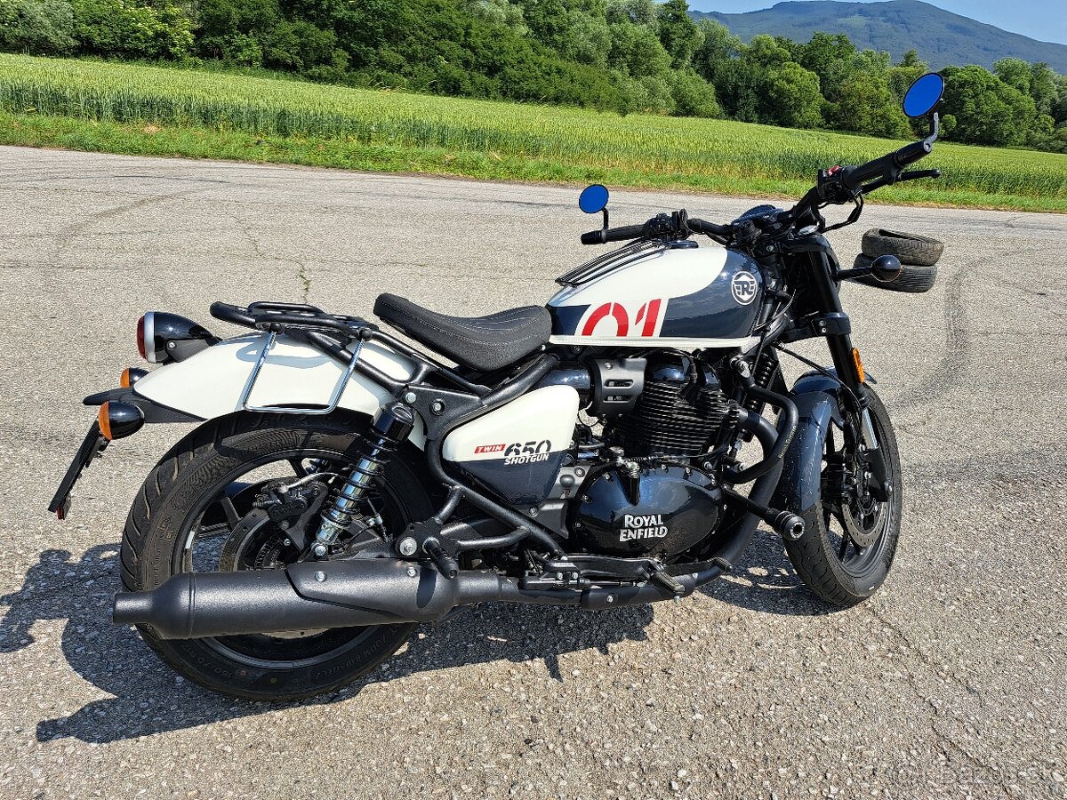 Royal Enfield Shotgun 650 - 9