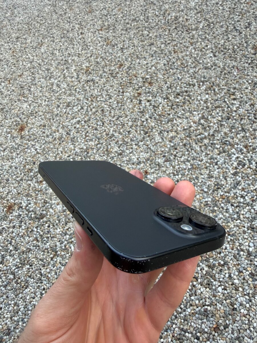 IPhone 15 - 9