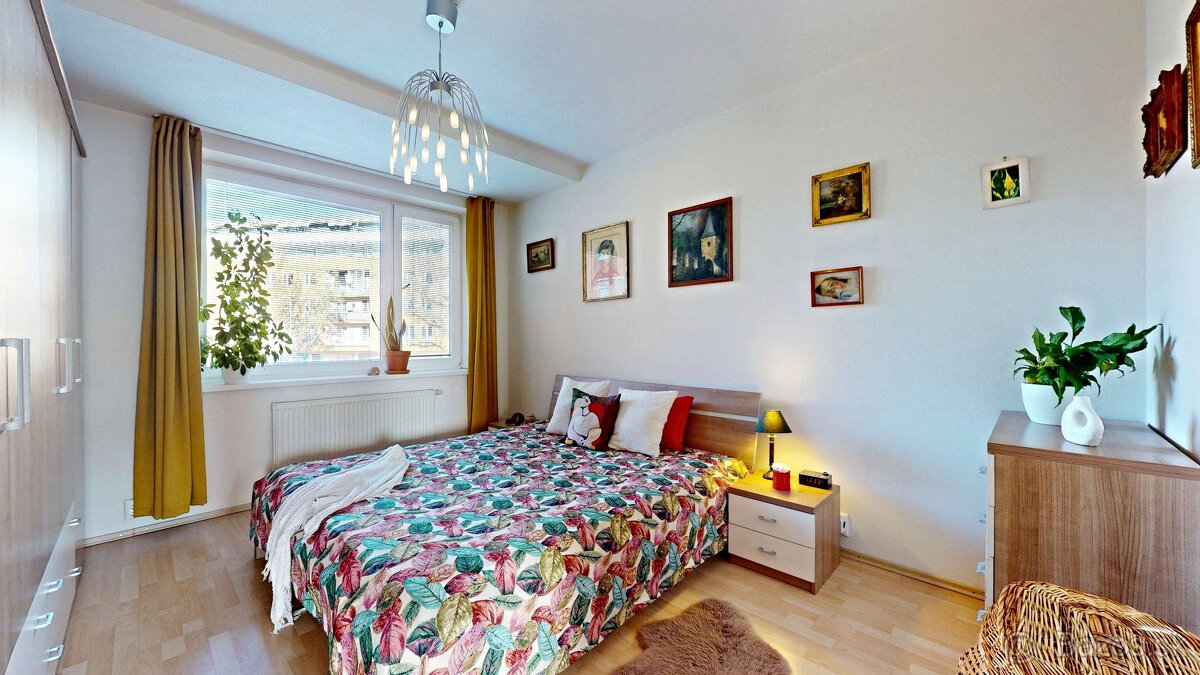 Pohodlné bývanie v priestrannom 5i byte na Záporožskej ul. - 9