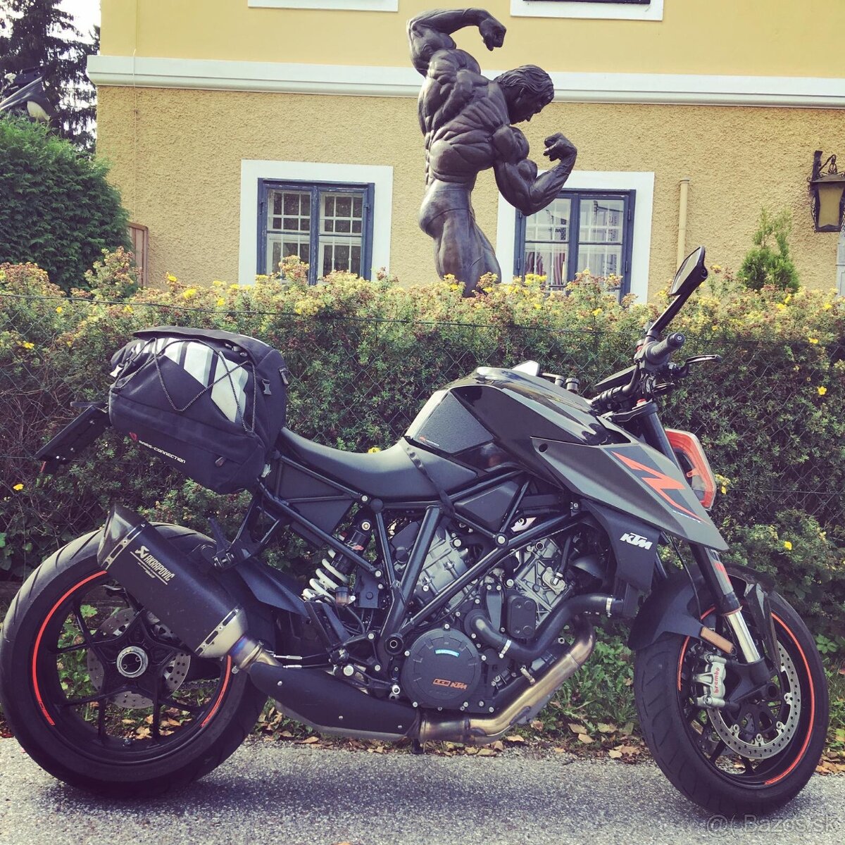 KTM 1290 Superduke R 2018 - 9