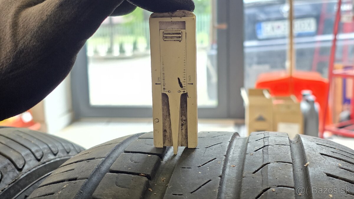 Pirelli Scorpion Verde 235/55 R17 99V - 9