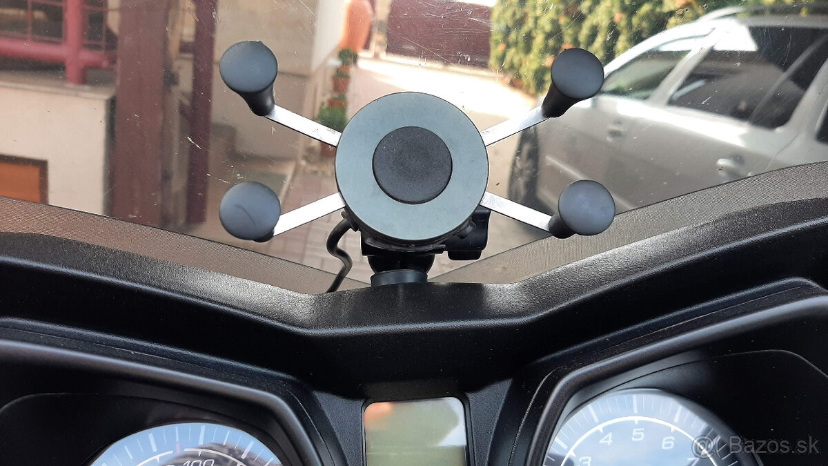 Yamaha X Max 400 - 9