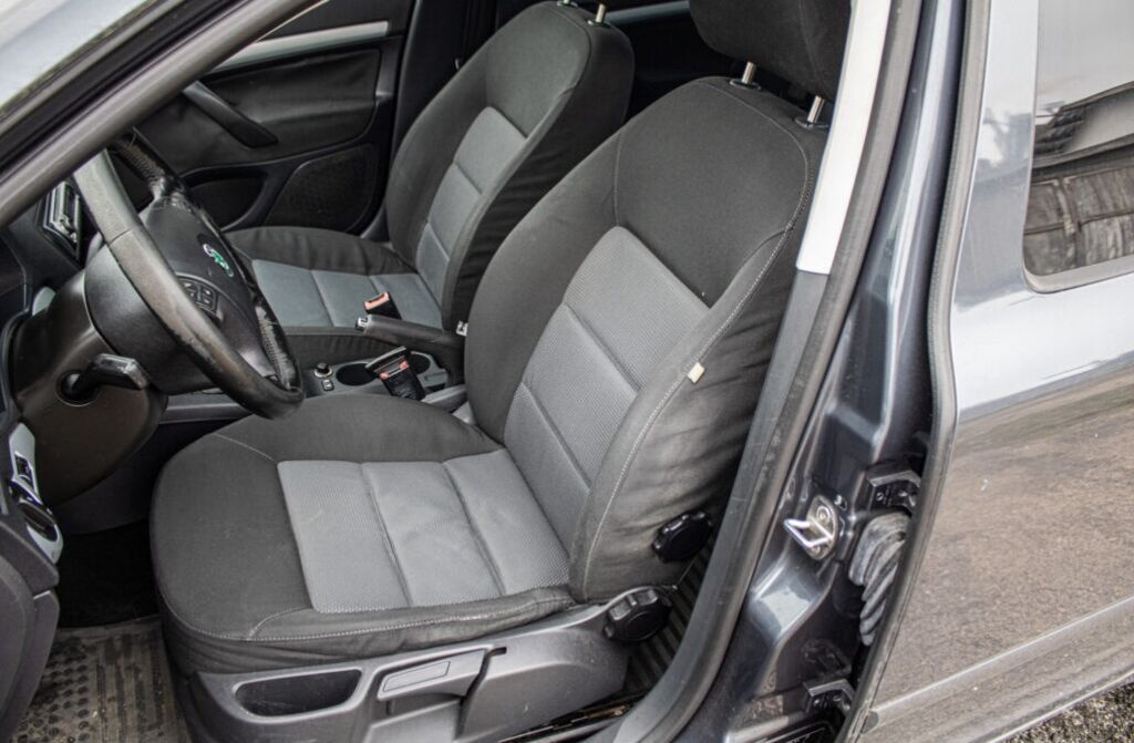 Škoda Octavia 2 z roku 2007 - 9