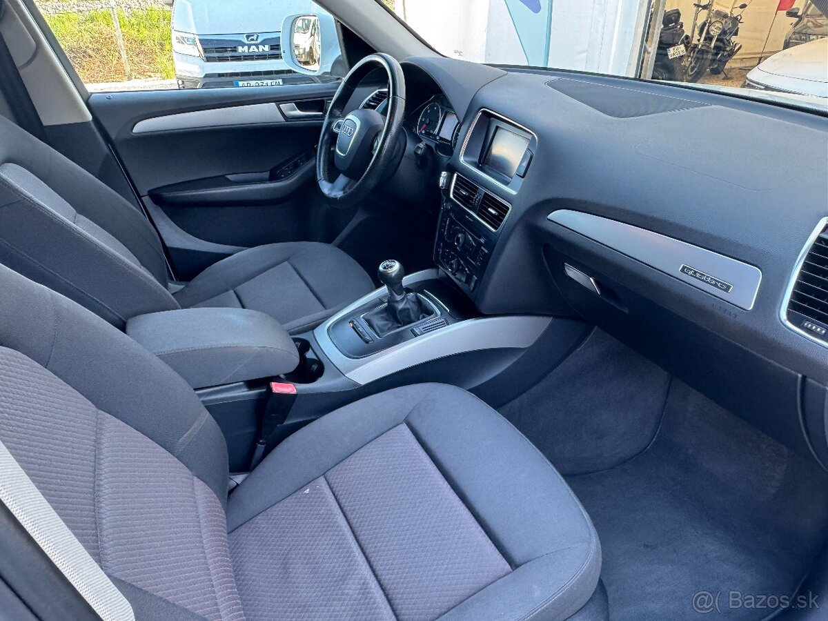 Audi Q5 2.0TDI QUATTRO 170 PS S-LINE - 9