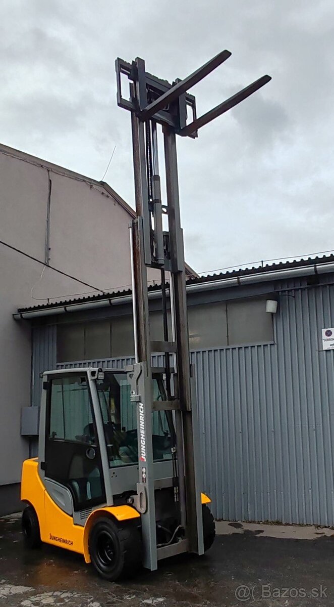 Dieselový VZV Jungheinrich DFG 430s - 9