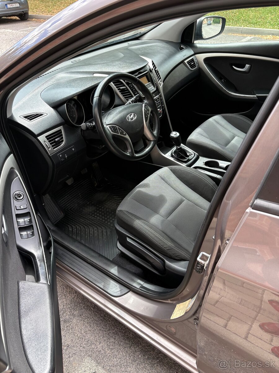 Hyundai I30 kombi - 9