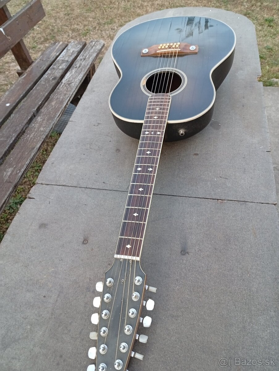 Za kartón piva Corgoň "Darujem" gitara - 9
