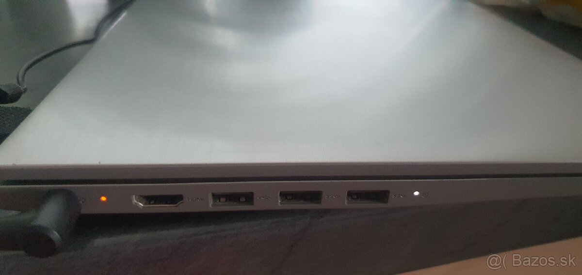 Lenovo IdeaPad 145 - 9