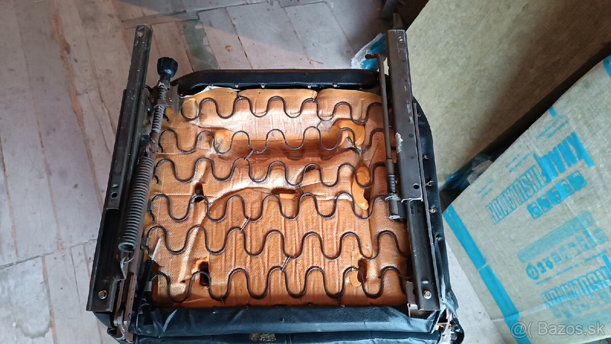 Lada Vaz Žiguli sedačky - 9