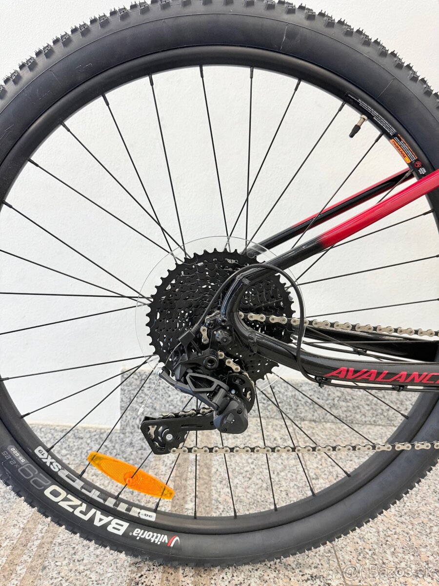 GT AVALANCHE ELITE, 29" veľ. M (17“) bicykel, RED - 9