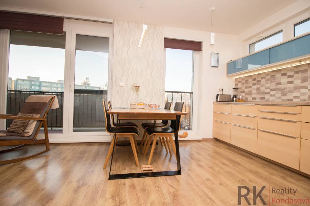 Top lokalita- Idanská, 3-izbový byt s loggiou, novostavba (2 - 9