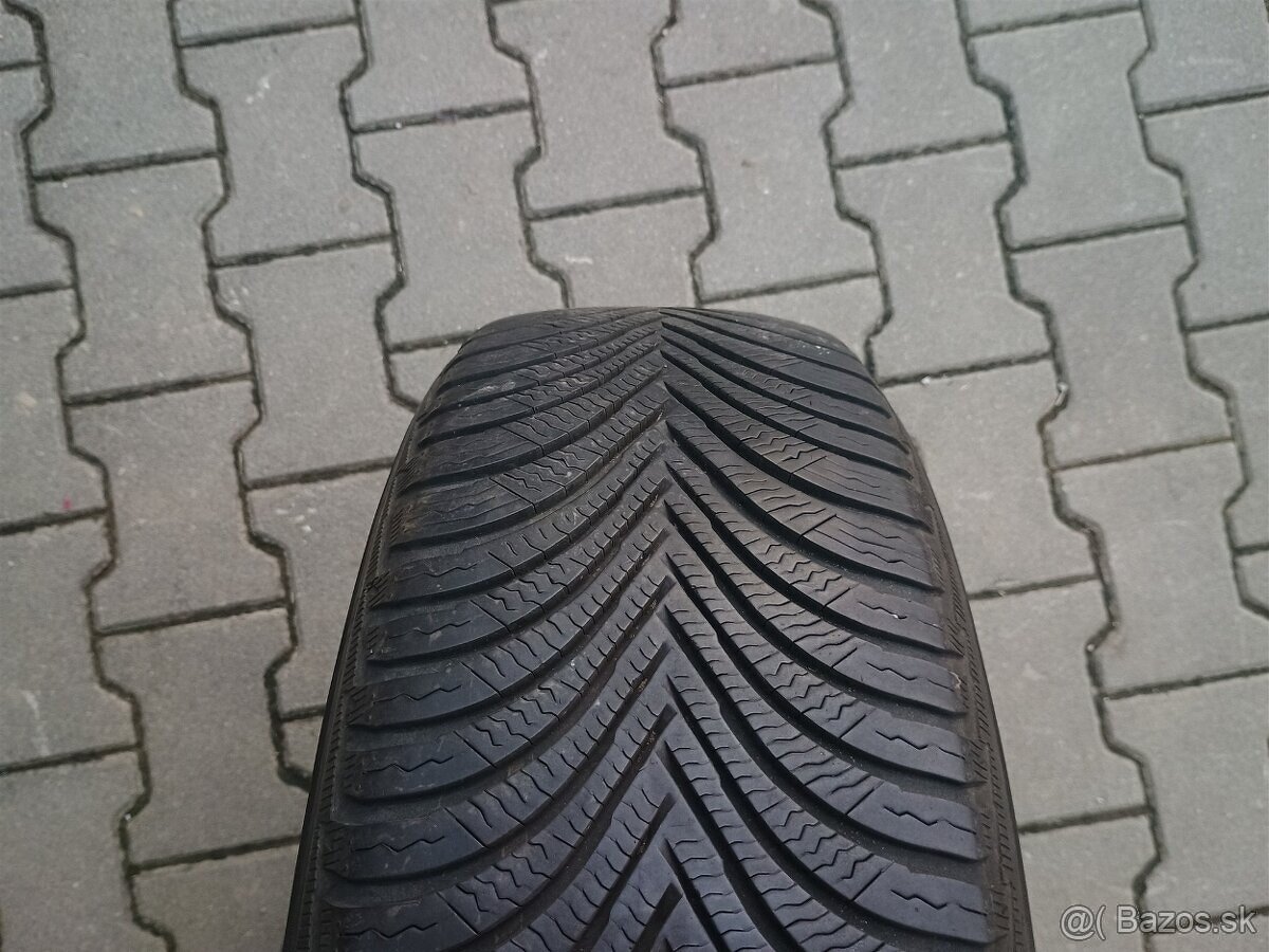 Zimná sada VW, Škoda, Seat 5x112 R17 + pneu 215/65 R17 - 9