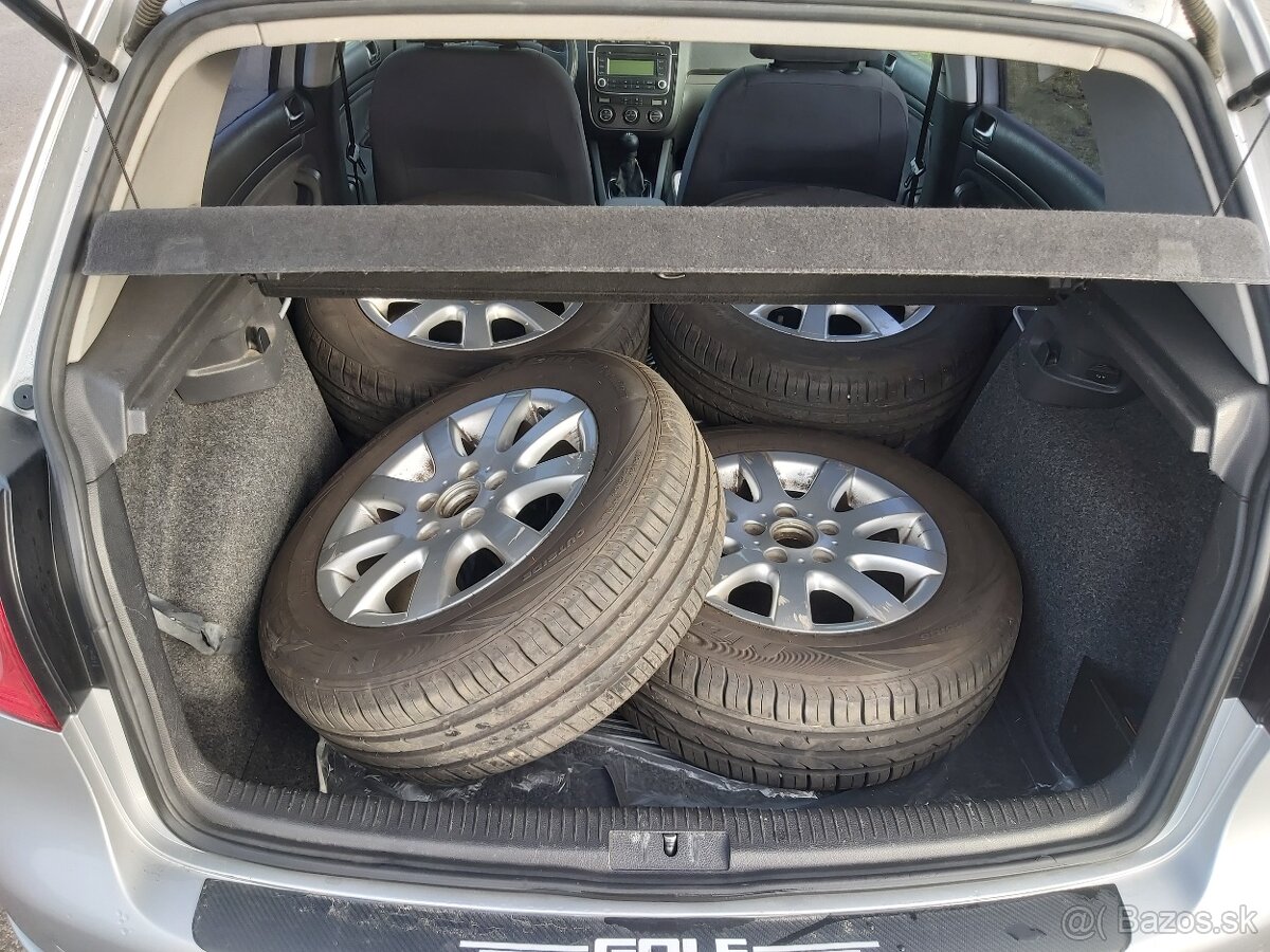 Volkswagen Golf 1.9 TDI Comfortline - 9