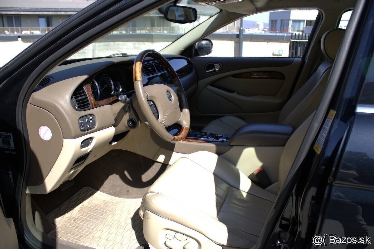 Jaguar S-Type 2.7 V6 Executive AT6, 152kw - 9