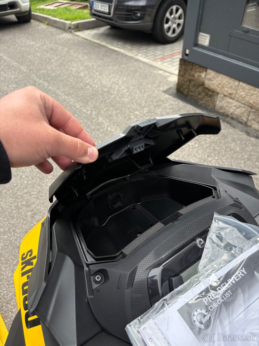 Ski Doo Summit Neo+ 600 EFI 146" 2 roky záruka - 9