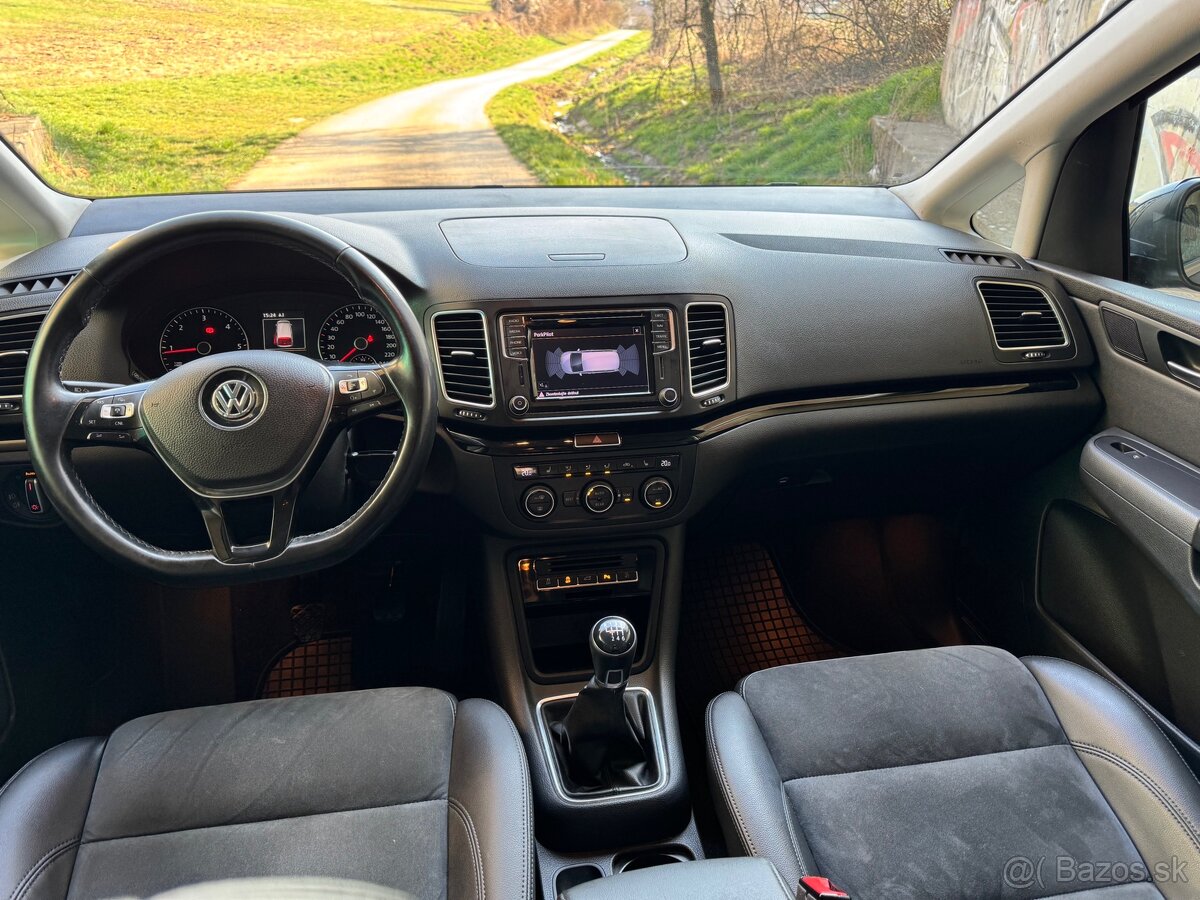 VW Sharan 2016 2,0 tdi 110kw Highline - 9