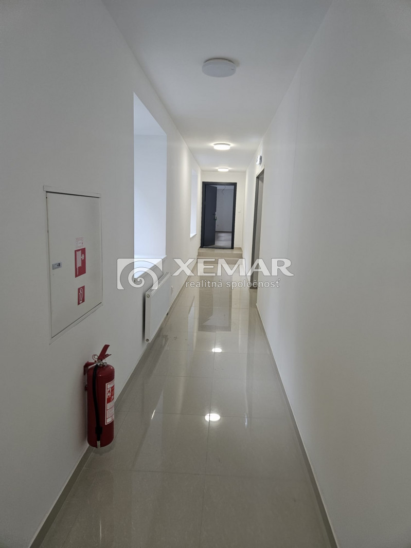 2 izbový byt v centre mesta Banská Bystrica - 9