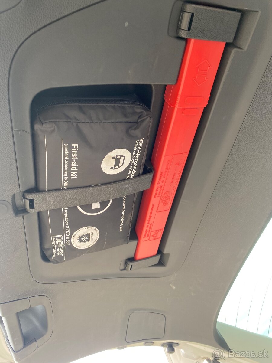 Opel astra Sport-tourer 1.7 CDTI - 9