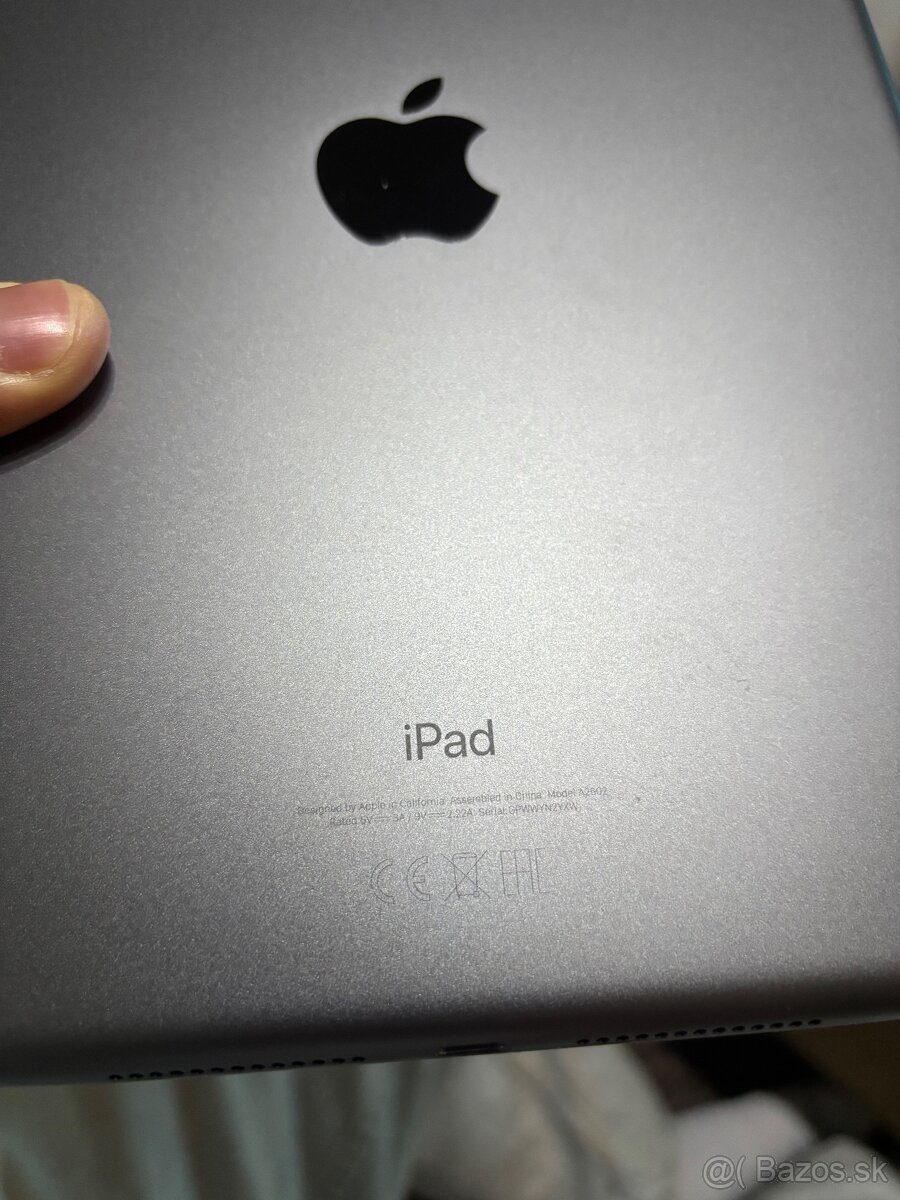 Predám Apple IPad 9. generácie - 9