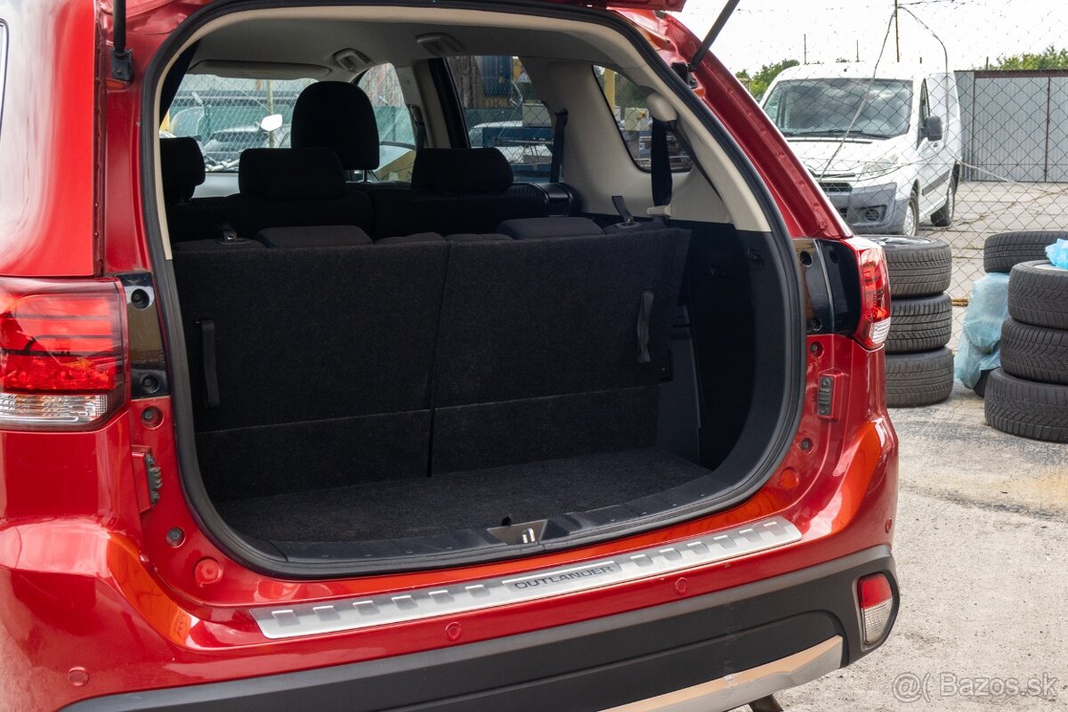 Mitsubishi Outlander 2.0 MIVEC LPG ,A/T, 4x4,7.Miest - 9